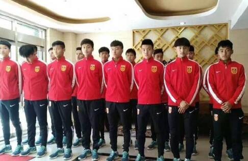 麻辣年糕的味道:导演切块