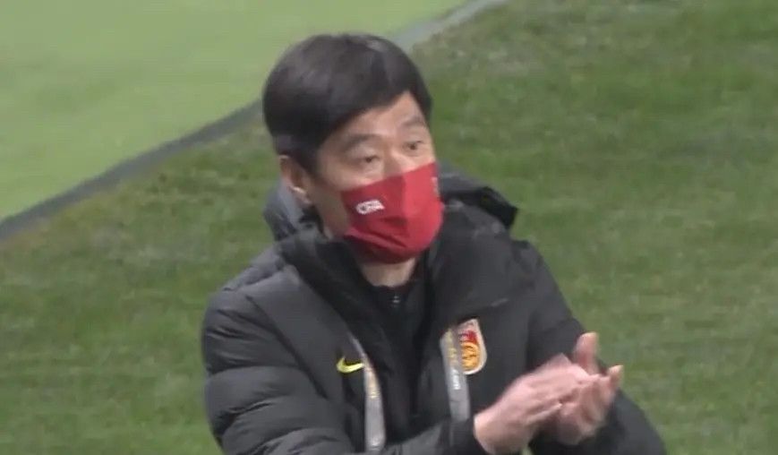 强制榨精龟责榨精男潮视频