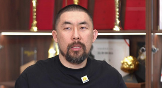 亚洲天天网综合自拍图片专区